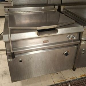 Sauteuse basculante en inox alimentaire. 105 x 100 x 95 cm. (usures)