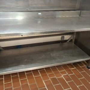 Table de préparation adossée avec étagère en partie basse en inox alimentaire. 100 x 190 x 75 cm